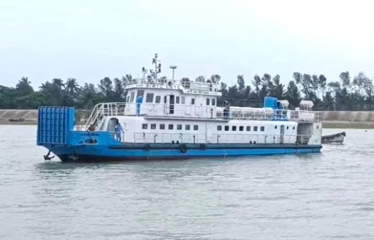 কক্সবাজার-মহেশখালী নৌপথে প্রতিদিন ৩ বার করে যাওয়া-আসা করবে সি-ট্রাক